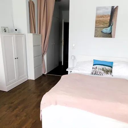 Apartament Strandnahes Ostseescholle Mit Balkon , Parkplatz *